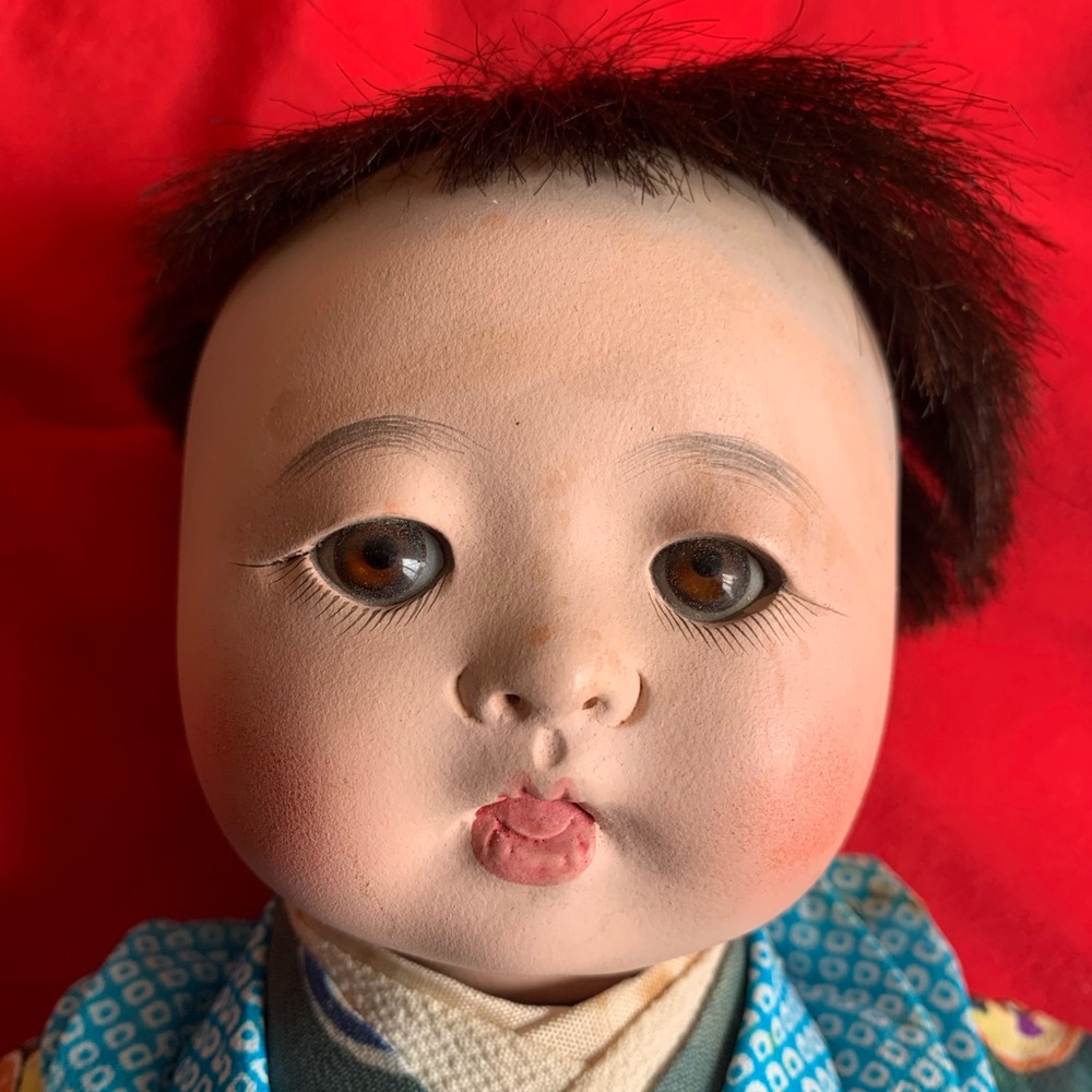 v.t.g Ichimatsu Doll with Traditional Outfit - Picture 3 of 7